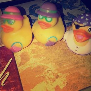 Rubber ducks toys